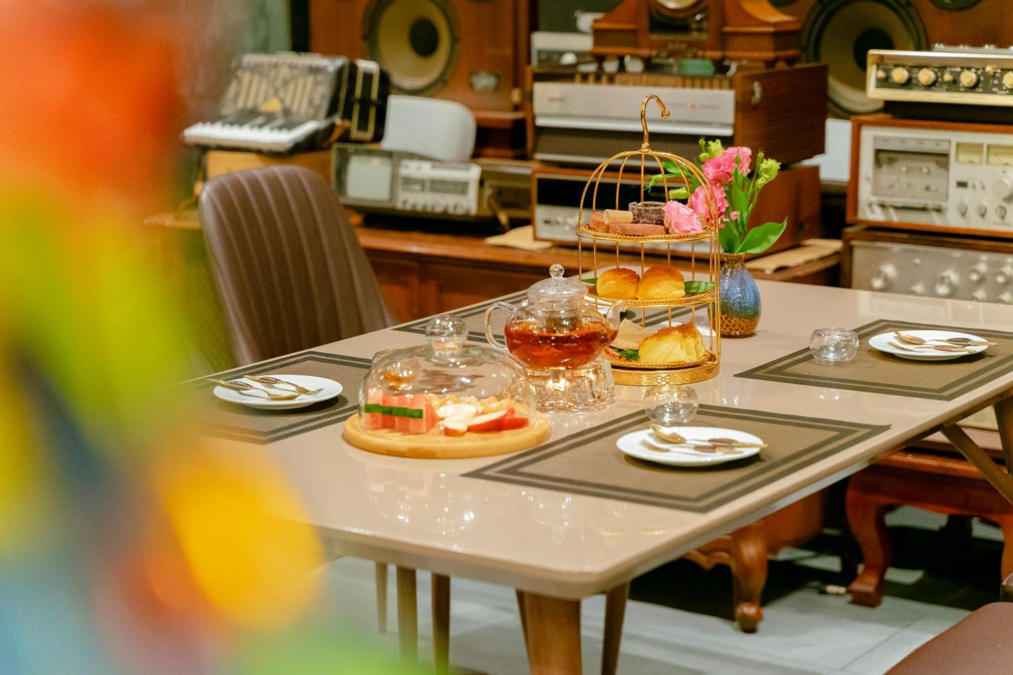 Dong Duong Hotel & Suites - Afternoon Tea Inclusive - Very Central Дананг Екстериор снимка