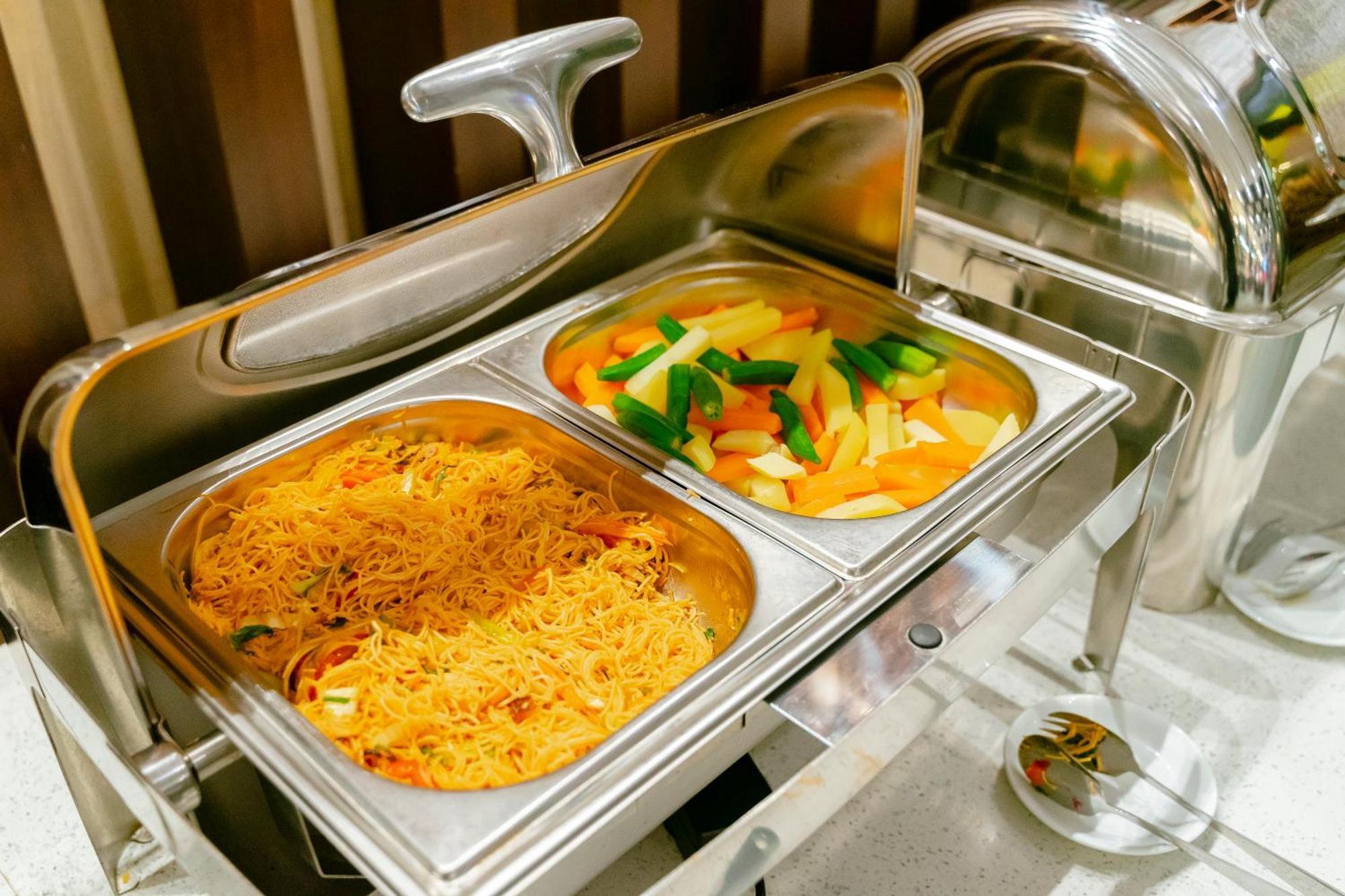 Dong Duong Hotel & Suites - Afternoon Tea Inclusive - Very Central Дананг Екстериор снимка