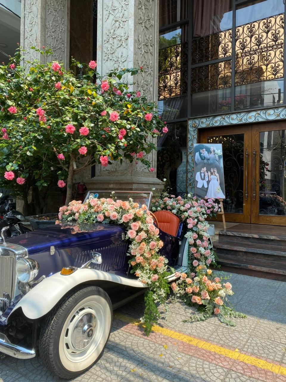 Dong Duong Hotel & Suites - Afternoon Tea Inclusive - Very Central Дананг Екстериор снимка